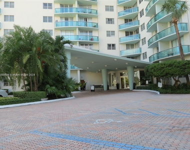 3901 S Ocean Dr - Photo Thumbnail 26