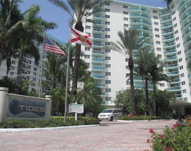 3901 S Ocean Dr - Photo Thumbnail 23