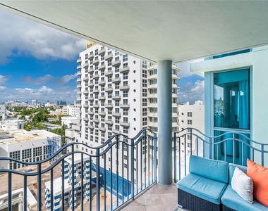 1500 Ocean Dr - Photo Thumbnail 7