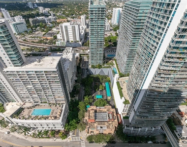 1080 Brickell Ave - Photo Thumbnail 31