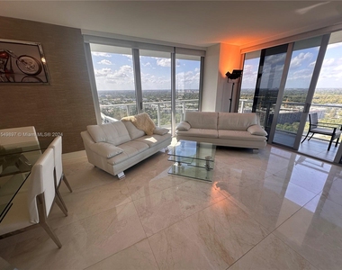 16385 Biscayne Blvd - Photo Thumbnail 25