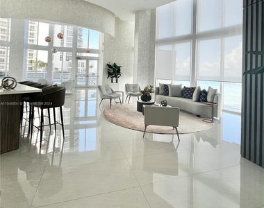 15901 Collins Ave - Photo Thumbnail 19