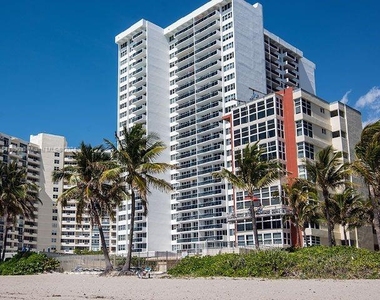 3140 S Ocean Dr - Photo Thumbnail 29