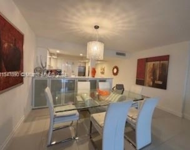 3140 S Ocean Dr - Photo Thumbnail 11