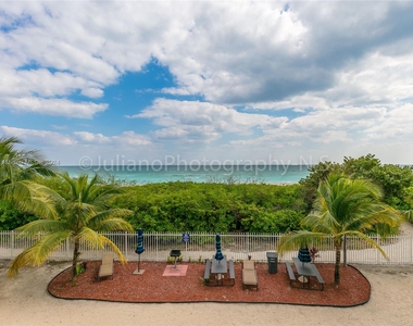 6039 Collins Ave - Photo Thumbnail 24