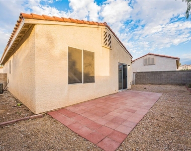 7224 Pinon Crest Court - Photo Thumbnail 18