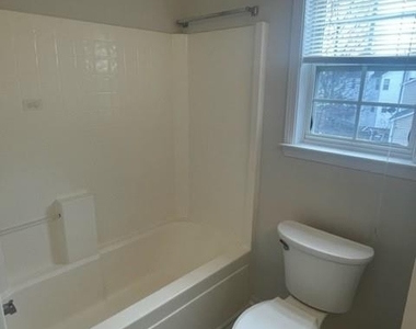 10522 Madison Park Drive - Photo Thumbnail 15