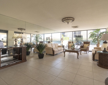 5480 N Ocean Drive - Photo Thumbnail 26