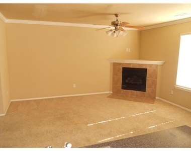 2155  W Skyler  Dr - Photo Thumbnail 2