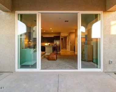 1255 N Arizona Avenue - Photo Thumbnail 9