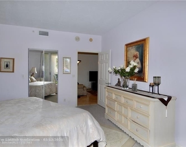 3200 N Ocean Blvd - Photo Thumbnail 19