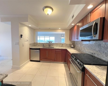 3410 Galt Ocean Dr - Photo Thumbnail 17