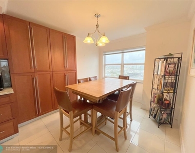 3410 Galt Ocean Dr - Photo Thumbnail 4