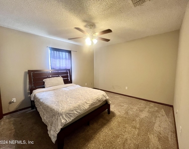 11422 Skimmer Court - Photo Thumbnail 21