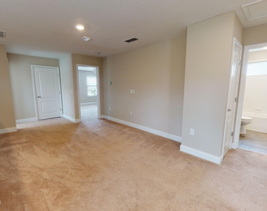 201 Silver Creek Place - Photo Thumbnail 11