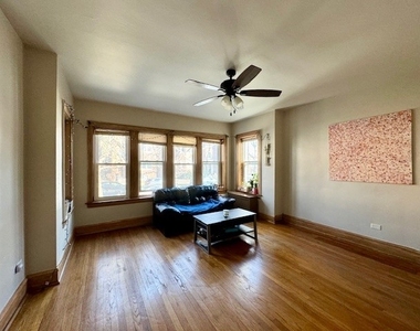 4132 N Francisco Avenue - Photo Thumbnail 1