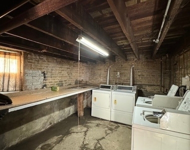 4132 N Francisco Avenue - Photo Thumbnail 14