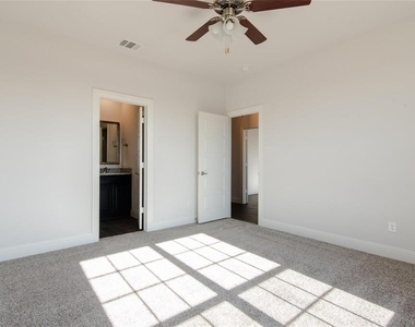 3417 Chacon Creek Trail - Photo Thumbnail 6