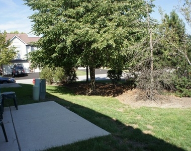 749 E Whispering Oaks Drive - Photo Thumbnail 12