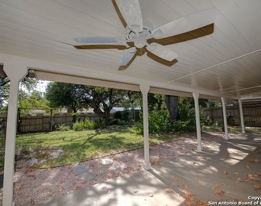 6614 Peachtree Dr - Photo Thumbnail 25