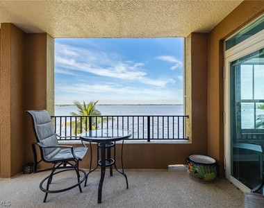 2825 Palm Beach Boulevard - Photo Thumbnail 2