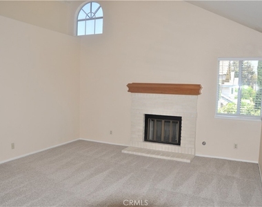 206 Goldenrod Drive - Photo Thumbnail 24