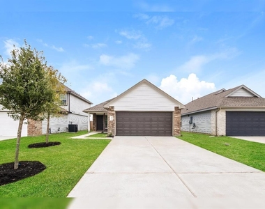 2208 Onyx Lane - Photo Thumbnail 1