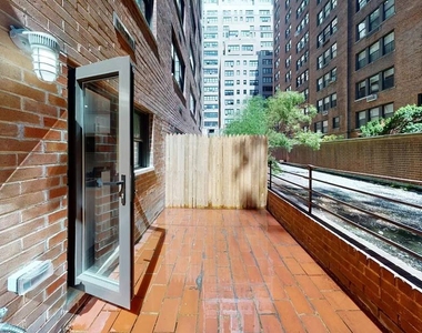 405 East 56th Street, New York, NY 10022 - Photo Thumbnail 2