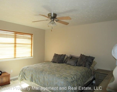 567 Garden Grove Court - Photo Thumbnail 6