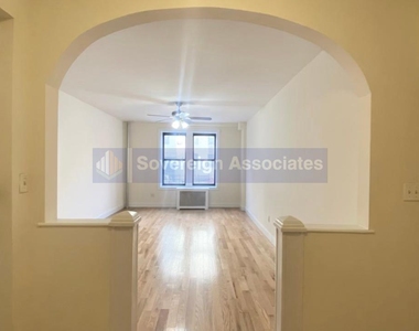 686 West 204th Street - Photo Thumbnail 9