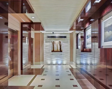 888 8th Avenue - Photo Thumbnail 13