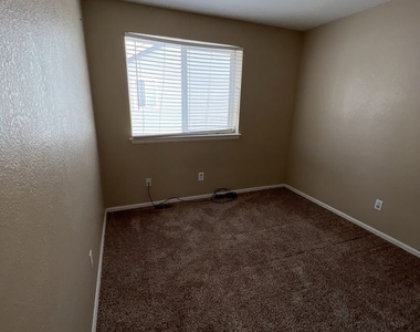 9032 Gale Blvd #2 - Photo Thumbnail 14