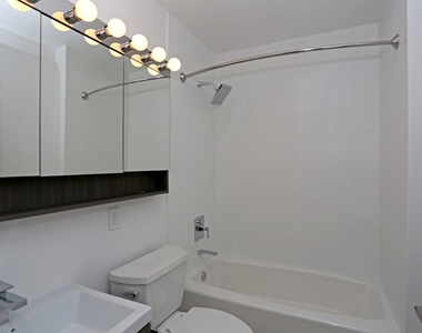 410 W 53rd Street Manhattan, NY 10019 - Photo Thumbnail 2