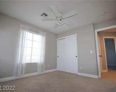 7919 Quiet Canyon Street - Photo Thumbnail 17