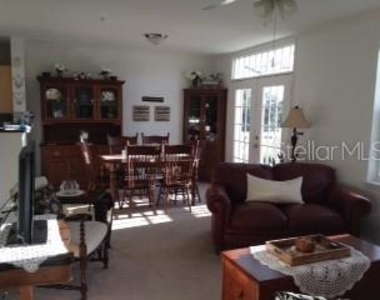 700 Siena Palm Drive - Photo Thumbnail 5