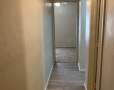 1509 Sw 44th St - Photo Thumbnail 7