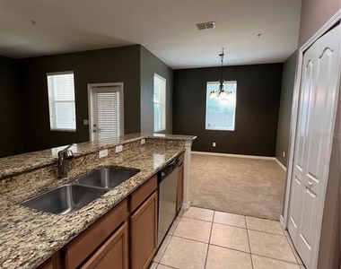 1477 Priory Circle - Photo Thumbnail 5