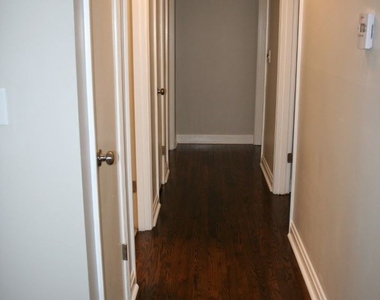 3022 Teakwood Circle - Photo Thumbnail 12