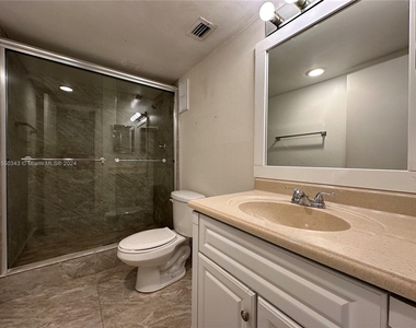 9481 Evergreen Pl - Photo Thumbnail 6