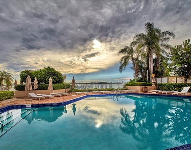 11113 Biscayne Blvd - Photo Thumbnail 28