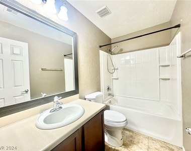 5325 Tipper Avenue - Photo Thumbnail 8