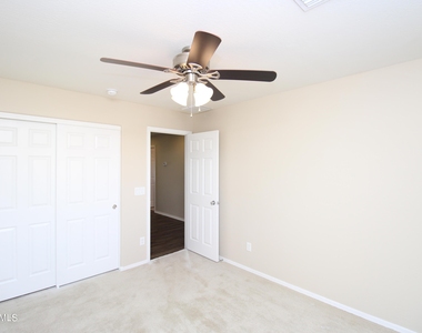 2216 E Brigadier Drive - Photo Thumbnail 21