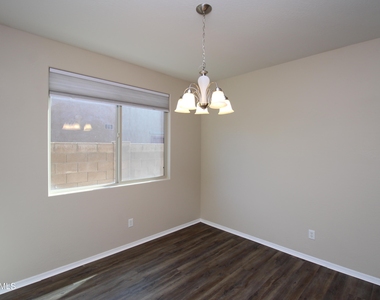 2216 E Brigadier Drive - Photo Thumbnail 31