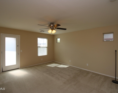 2216 E Brigadier Drive - Photo Thumbnail 25