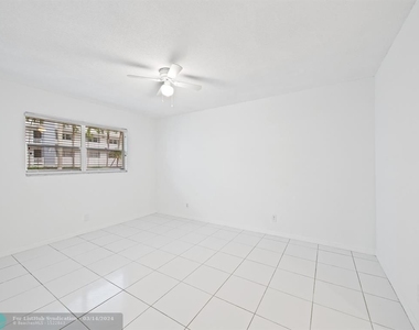 3051 Ne 47th Ct - Photo Thumbnail 20