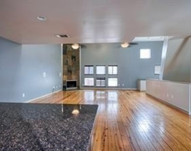 1429 Caddo Street - Photo Thumbnail 7