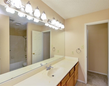 734 Marble Canyon Circle - Photo Thumbnail 14