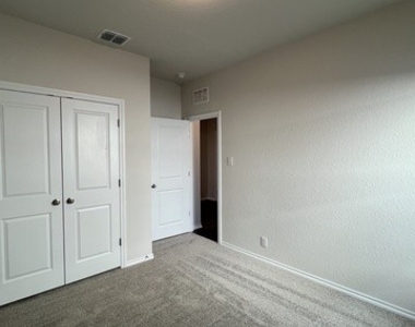 14619 Flatiron Cliff - Photo Thumbnail 25