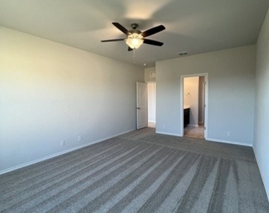 14611 Flatiron Cliff - Photo Thumbnail 28