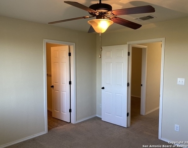 7206 Colina Way - Photo Thumbnail 19